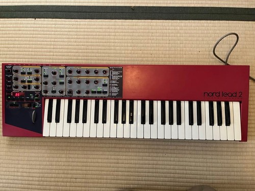 Clavia nord lead virtual - lead,