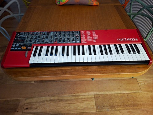 Nord lead keyboard - lead,
